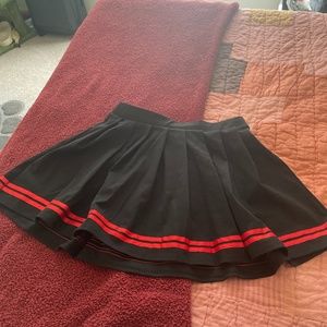 Black and red mini school girl skirt (‘never worn)